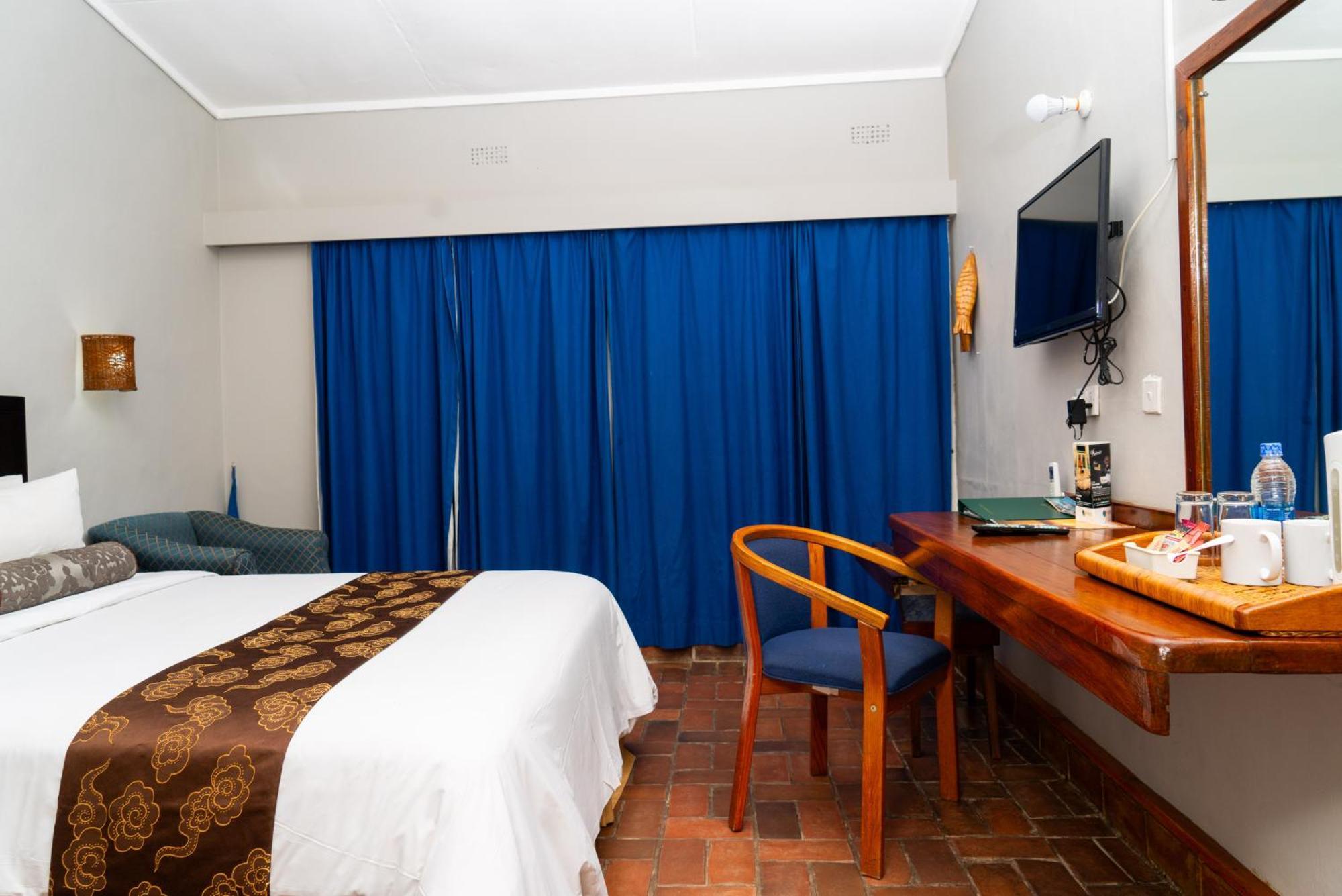 Hotel Sunbird Chintheche Nkhata Bay Zewnętrze zdjęcie