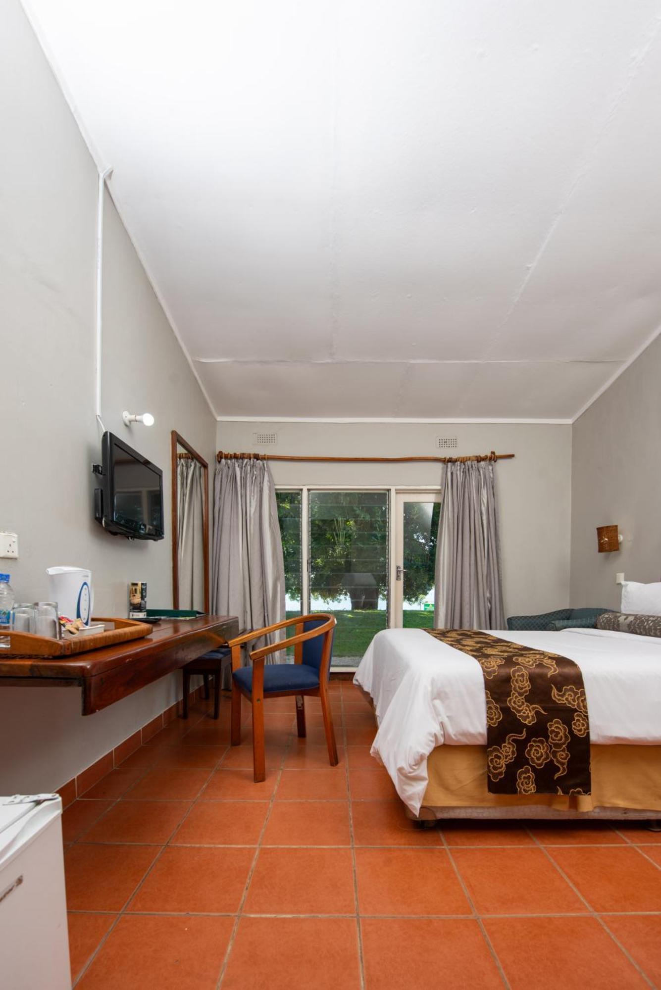 Hotel Sunbird Chintheche Nkhata Bay Zewnętrze zdjęcie